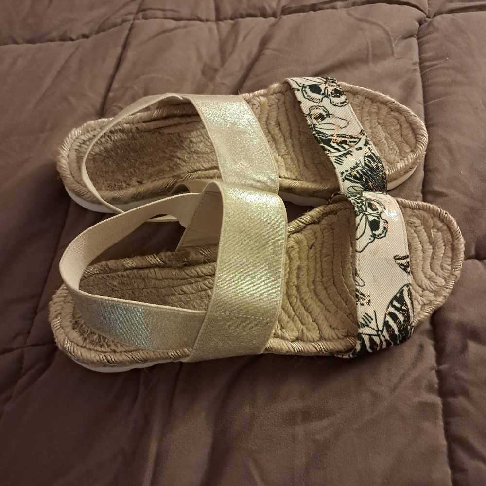 DONATED - Picture 2 of 8
